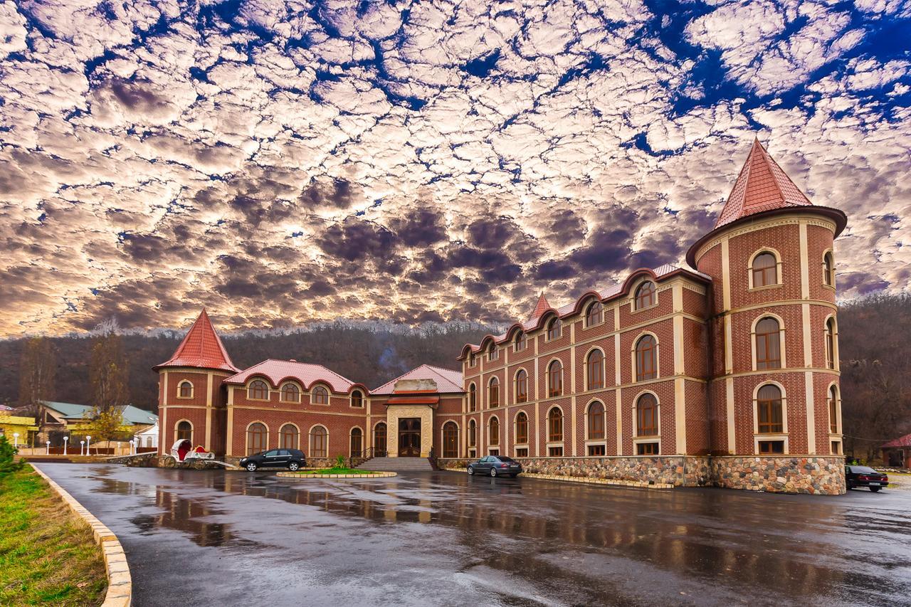 Chateau Qusar Exterior photo